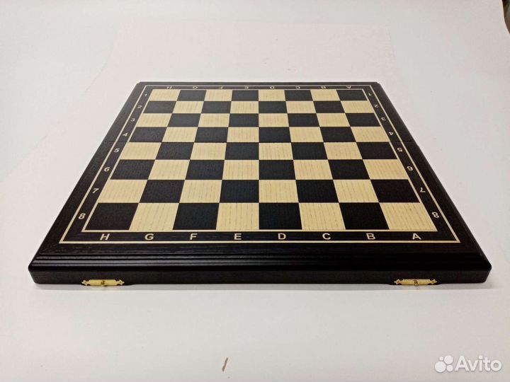 Шахматы Гамбит