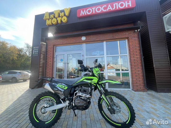 Мотоцикл Regulmoto Sport-003 300 PR PRO