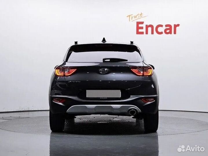 Kia Stonic 1.4 AT, 2019, 23 000 км