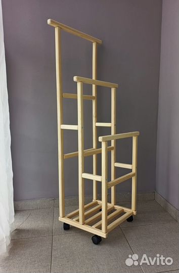 Вешалки для полотенец, одежды