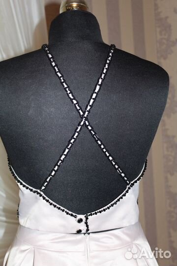 Платье вечернее