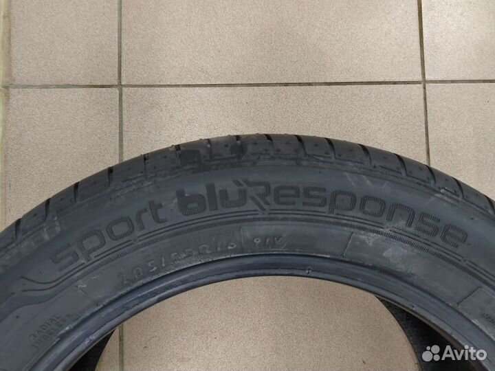 Dunlop Sport BluResponse 205/55 R16