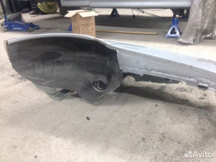 Крыло заднее левое BMW E46 седан