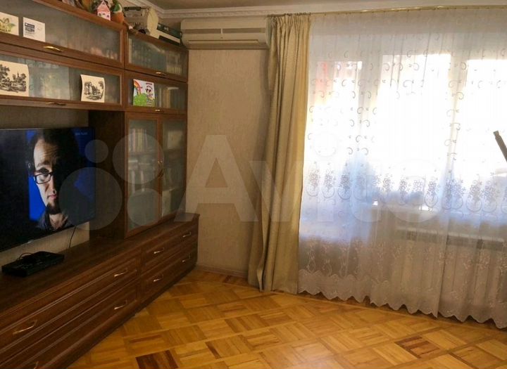 3-к. квартира, 65,2 м², 2/5 эт.