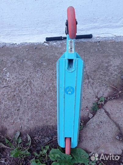 Трюковой самокат