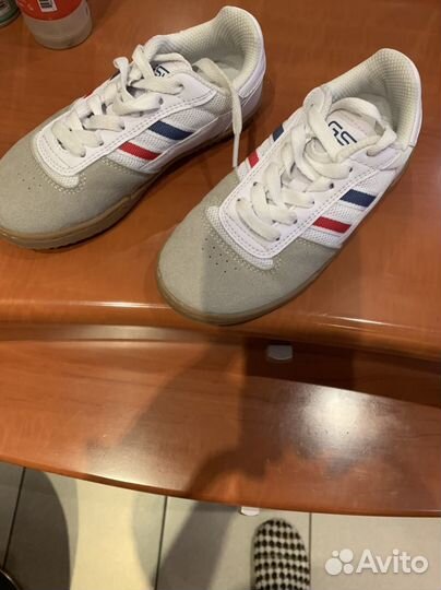 Бутсы для зала детские 30 размер