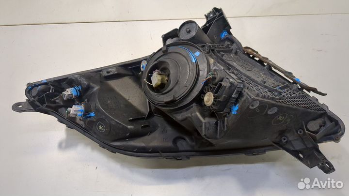 Фара (передняя) Toyota Prius, 2005