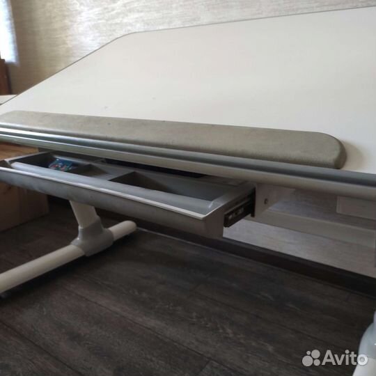 Детский стол 