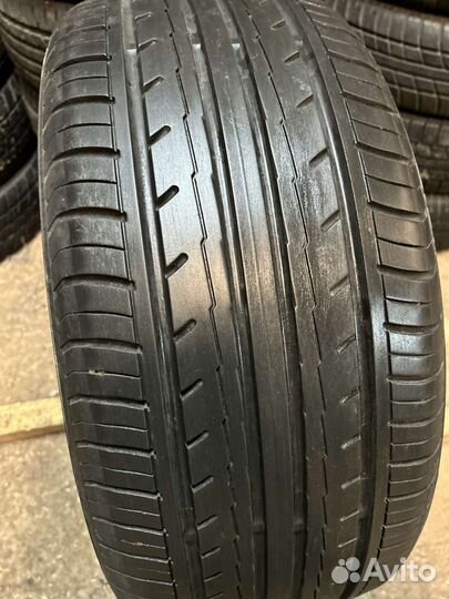 Yokohama BluEarth-ES ES32 235/40 R18