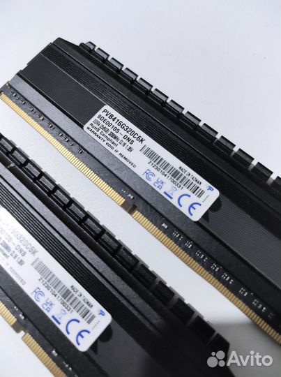 Оперативная память DDR4 16GB 3200 Patriot Viper