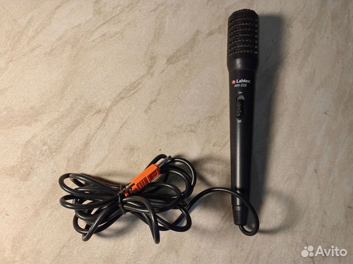 Продам Микрофон Labtec AM-222