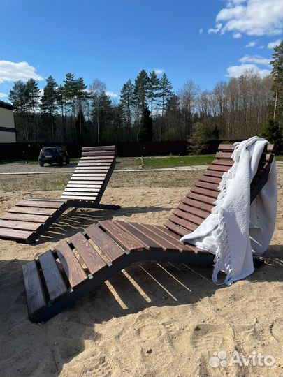 Шезлонг лежак деревянный на металлическом каркасе