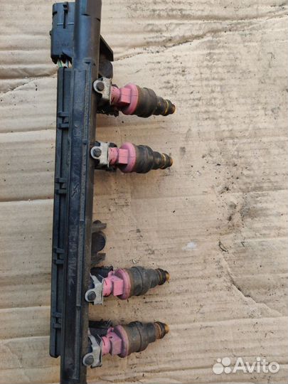 Форсунки Renault Clio 1.2 Renault Kangoo 1.2