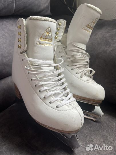 Фигурные коньки jackson competitor