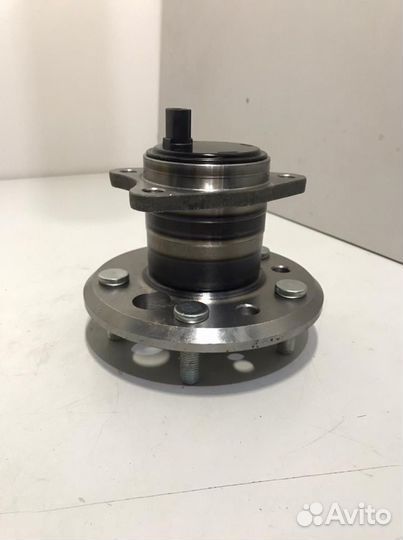 Toyota Camry 30 задня ступица с левая