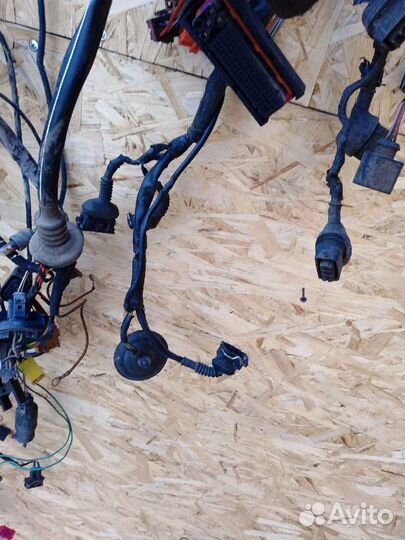 Коса подкапотная Audi A4 B5