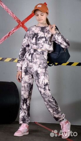 Костюм для девочки размер 40