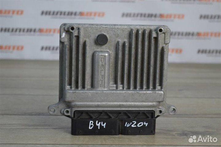 Блок управления двигателем Mercedes W204 седан 2.2