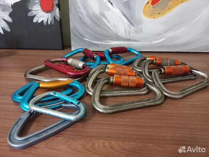 Карабин для альпинизма