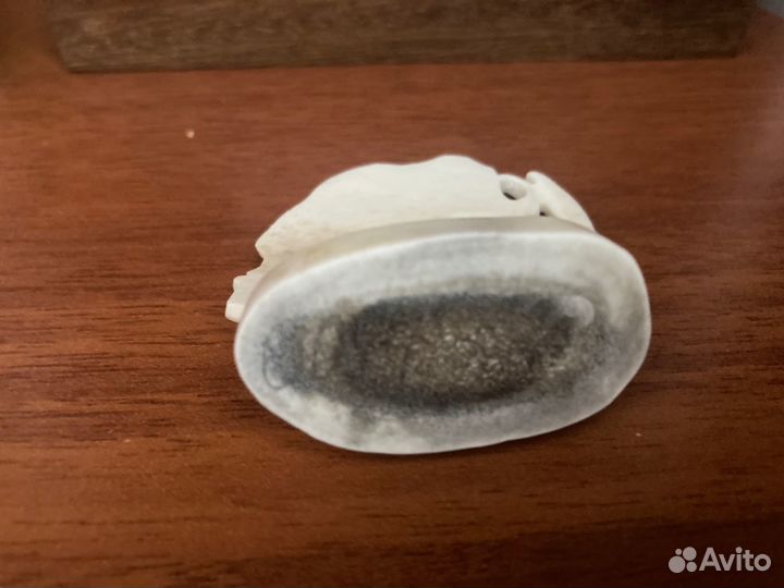 Фигурка мамонта из бивня моржа