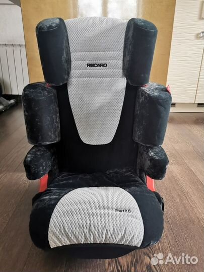 Автокресло Recaro 15-36кг б/у