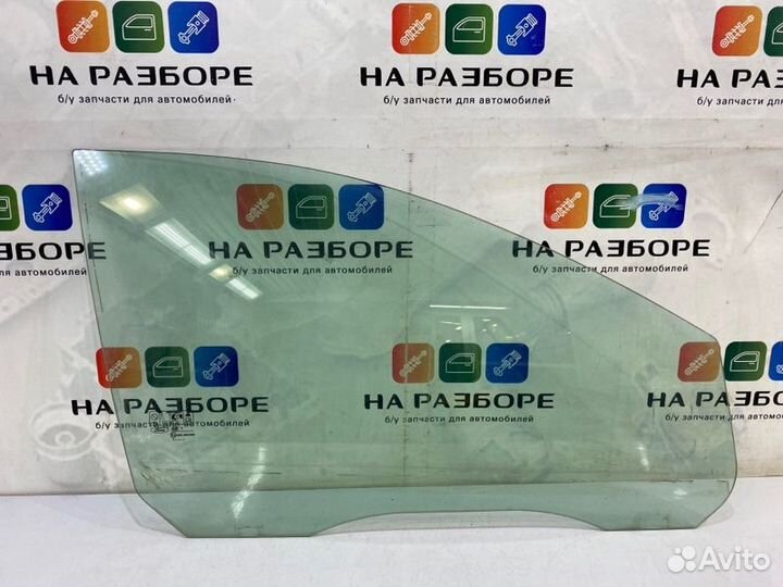 Стекло двери переднее правое Ford Focus CB4 shdc