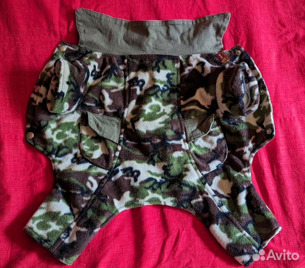 Комбинезон для маленькой собаки