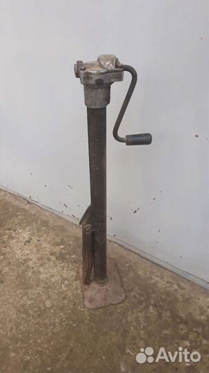 Домкрат газ -24