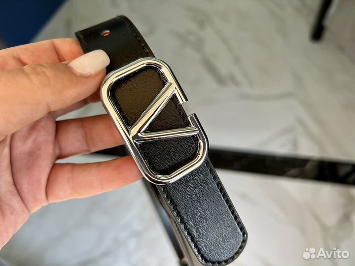 Ремень женский кожаный Valentino