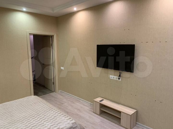 2-к. квартира, 60 м², 5/17 эт.