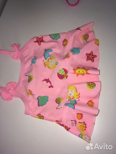 Купальник, кепка для пляжа