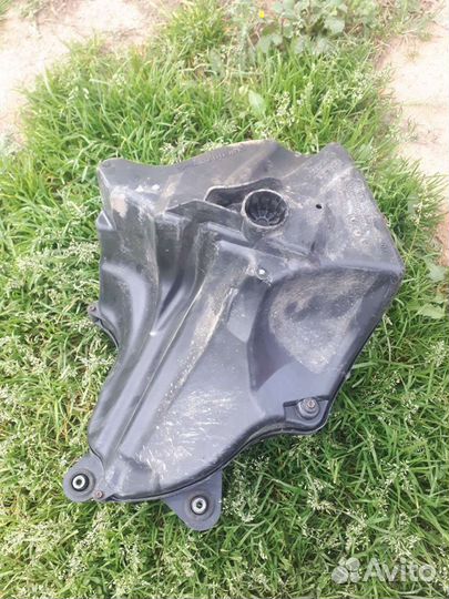 Корпус воздушного фильтра n46 bmw e90