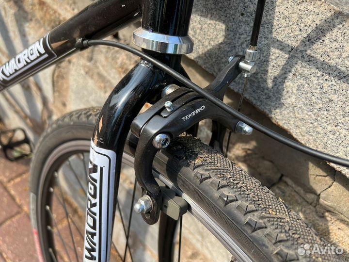 Городской круиз спортивный тревел 28 велосипед