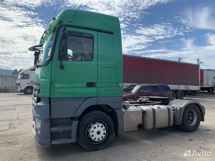 Mercedes-Benz Actros 1844 с полуприцепом, 2008