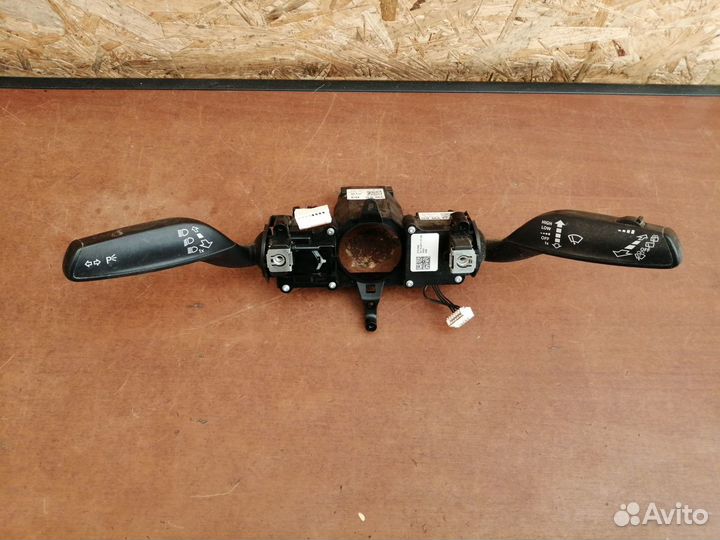 Переключатель подрулевой в сборе audi Q3 2012-2018