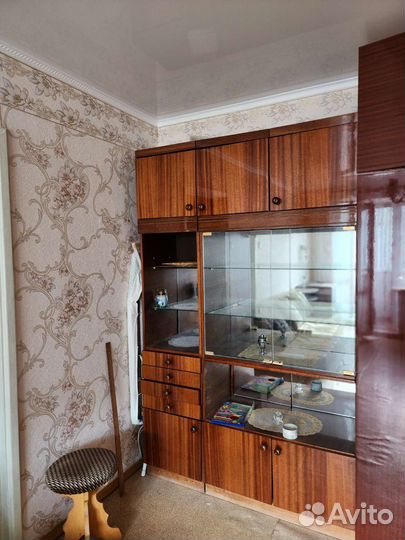 Буфеты и серванты бу