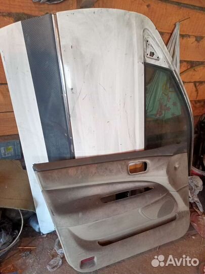 Дверка на Toyota Vista кузов SV50