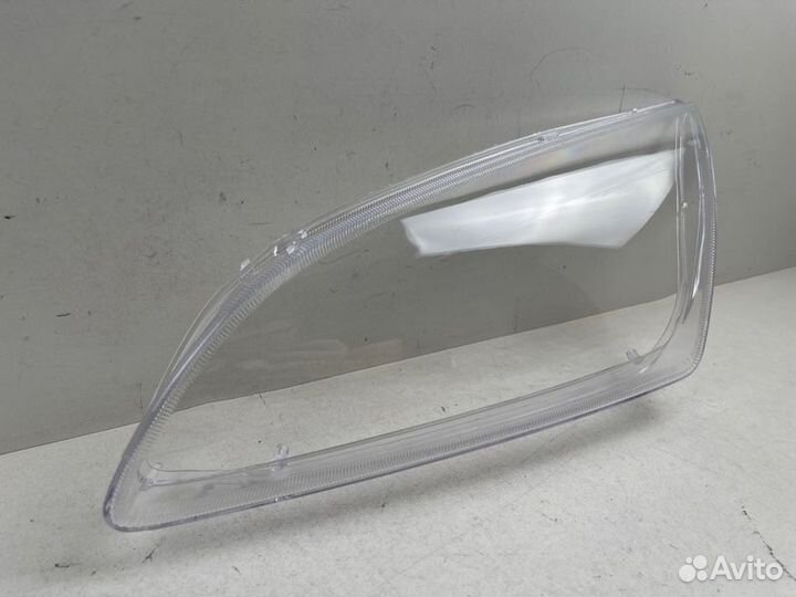 Стекло фары левое Ford Focus 2 2004-2008