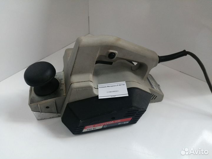 Рубанок Интерскол Р-82/710