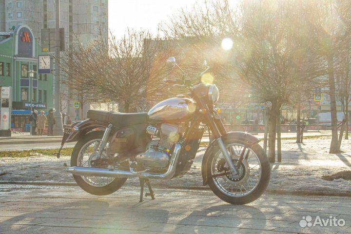 Мотоцикл jawa 300 cl