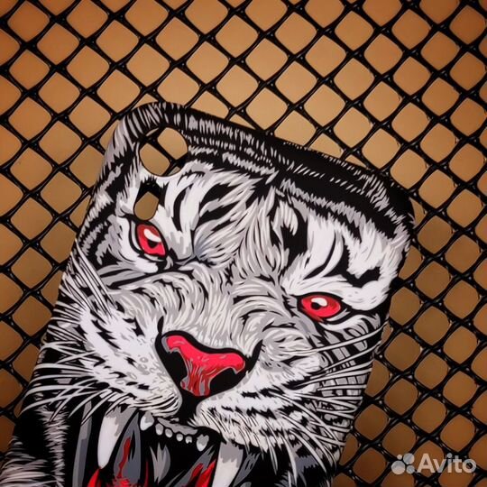 Чехлы на iPhone XR (Магазин)