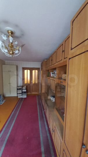 3-к. квартира, 65 м², 1/9 эт.
