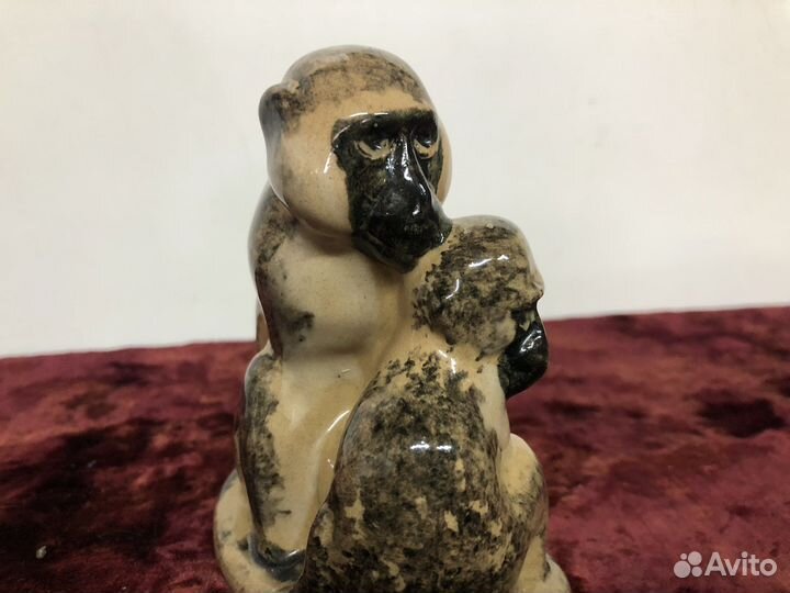 Статуэтка Обезьянки обливная керамика