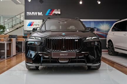 BMW X7 4.4 AT, 2023