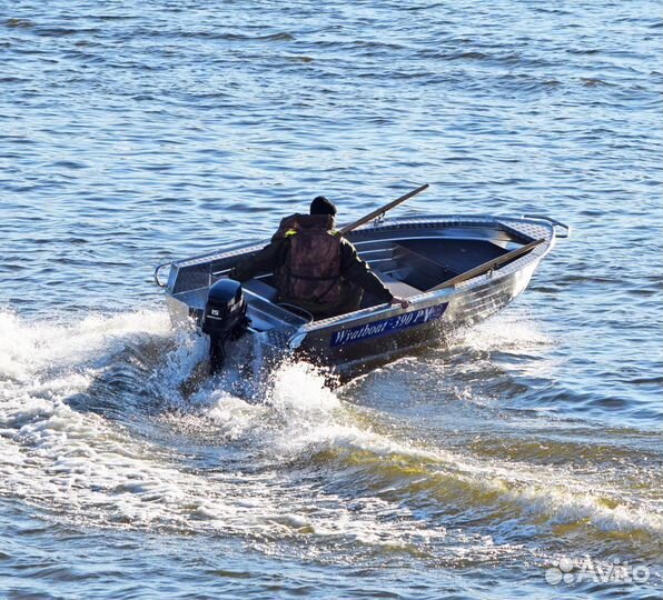 Моторная лодка алюминиевая Wyatboat 390Р новая