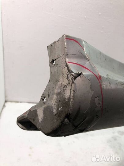 Накладка на левый порог Mercedes C207 E