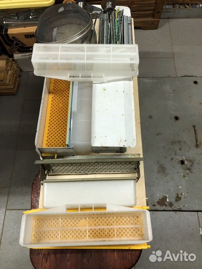 Пчеловодный инвентарь