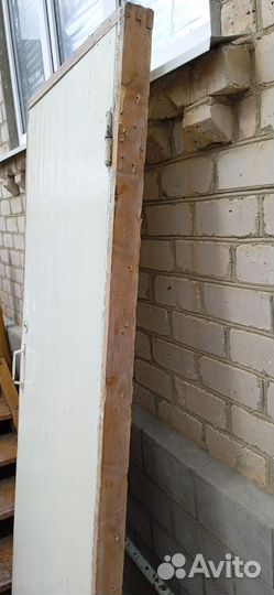 Двери деревянные