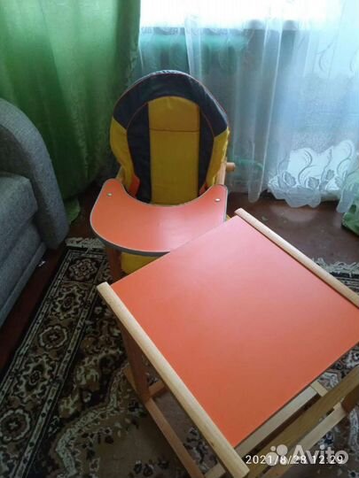 Стульчик для кормления
