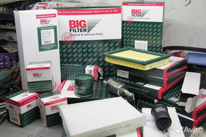 Фильтр воздушный honda Civic viii 1.8i vtec 06- FR